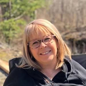 Meet your Posher, Nancy